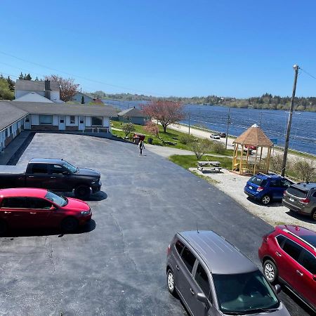 Novastar Motel On The Lake Yarmouth Exterior foto